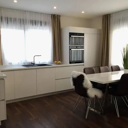 Вилла Luxury Reina