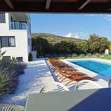 Luxury Reina Вилла *