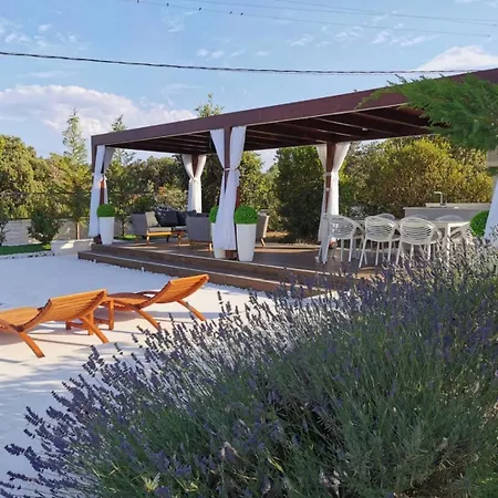 Вилла Luxury Reina Винишче